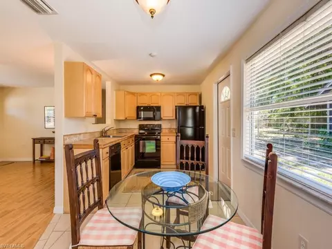 1048 Cooper Dr, Naples, FL 34103 photo 5