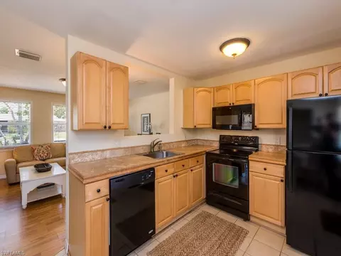 1048 Cooper Dr, Naples, FL 34103 photo 6
