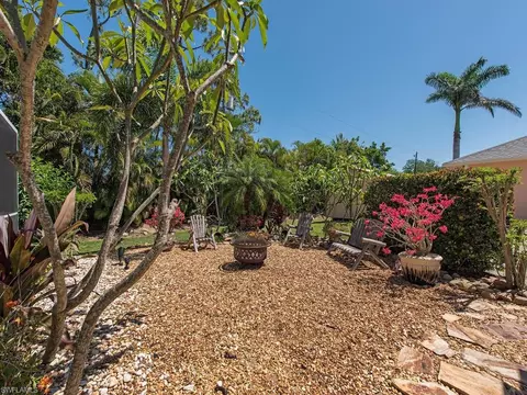 35 Mentor Dr, Naples, FL 34110 photo 17