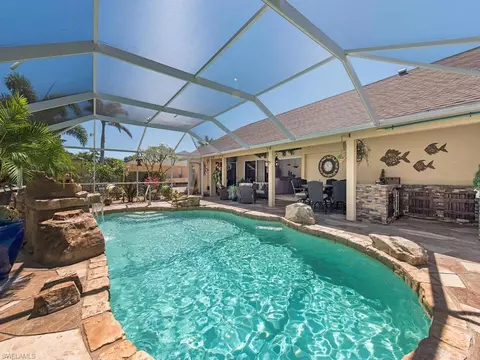 35 Mentor Dr, Naples, FL 34110 photo 2