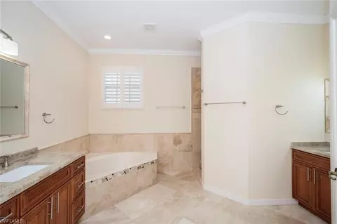 2425 Game Hawk Ct #1401, Naples, FL 34105 photo 12