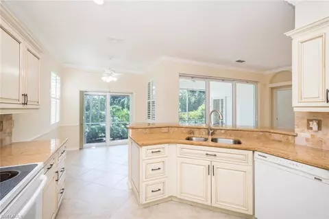 2425 Game Hawk Ct #1401, Naples, FL 34105 photo 10