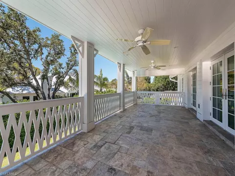780 Orchid Dr, Naples, FL 34102 photo 17
