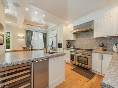 780 Orchid Dr, Naples, FL 34102 photo 5