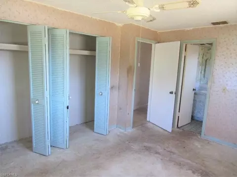 4520 Normandy Dr, Naples, FL 34112 photo 9