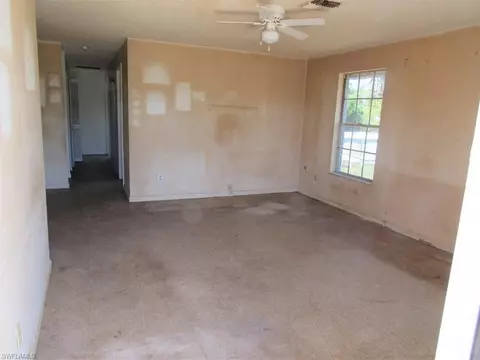 4520 Normandy Dr, Naples, FL 34112 photo 2