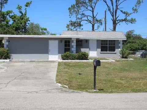 4520 Normandy Dr, Naples, FL 34112 photo 1