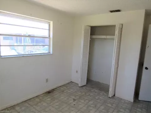 4520 Normandy Dr, Naples, FL 34112 photo 17