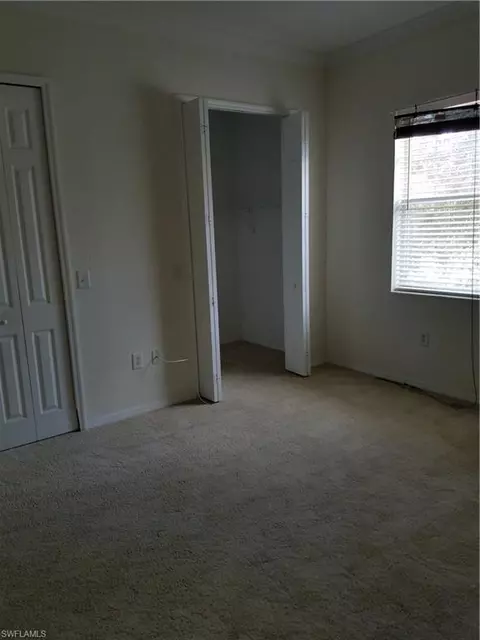 990 Peggy Cir #403, Naples, FL 34113 photo 10