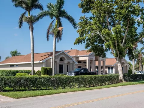 2016 Piccadilly Circus, Naples, FL 34112 photo 34