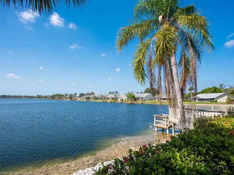 2016 Piccadilly Circus, Naples, FL 34112 photo 28