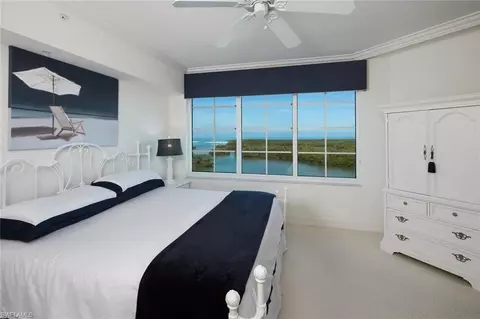 435 Dockside Dr #702, Naples, FL 34110 photo 8
