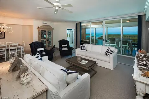 435 Dockside Dr #702, Naples, FL 34110 photo 4