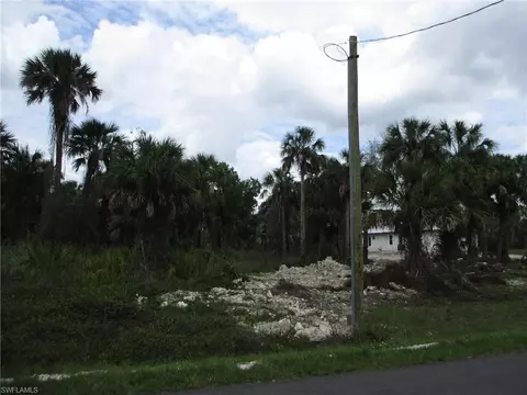 4085 28th Ave SE, Naples, FL 34117 photo 6