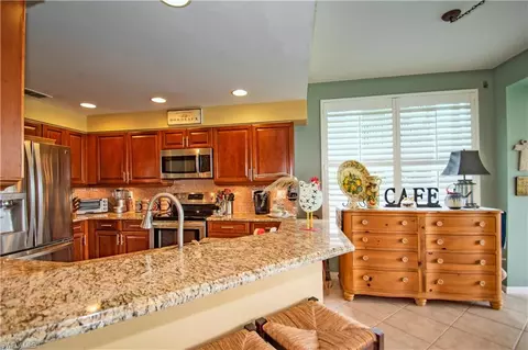 7828 Gardner Dr #101, Naples, FL 34109 photo 5
