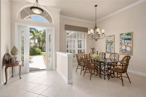 4936 Rustic Oaks Cir, Naples, FL 34105 photo 7