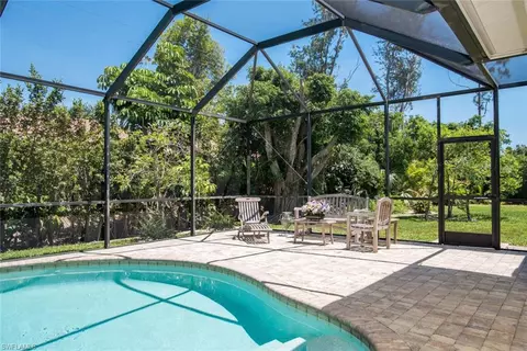 4936 Rustic Oaks Cir, Naples, FL 34105 photo 16