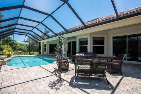 4936 Rustic Oaks Cir, Naples, FL 34105 photo 17