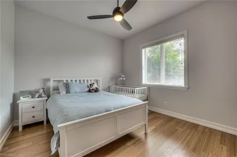 71 Madison Dr, Naples, FL 34110 photo 17
