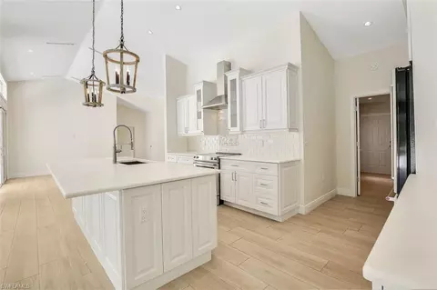 6601 Southfork, Naples, FL 34108 photo 7