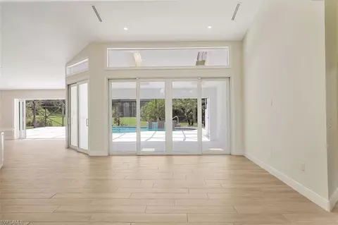6601 Southfork, Naples, FL 34108 photo 6