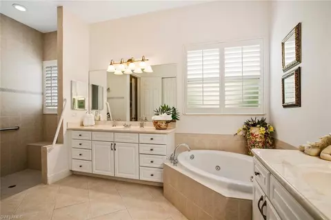 2117 Par Dr, Naples, FL 34120 photo 11