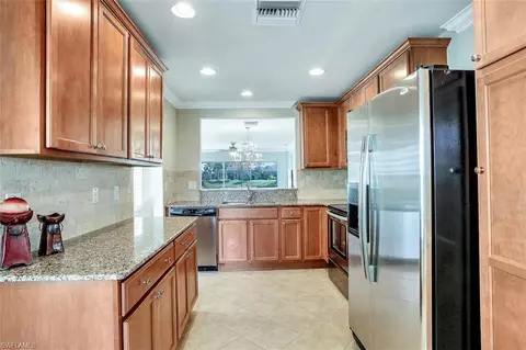 8733 Querce Ct, Naples, FL 34114 photo 10
