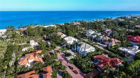 2020 Gordon Dr, Naples, FL 34102 photo 3