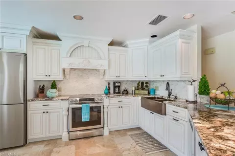 5265 Berkeley Dr, Naples, FL 34112 photo 6