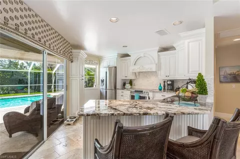 5265 Berkeley Dr, Naples, FL 34112 photo 5