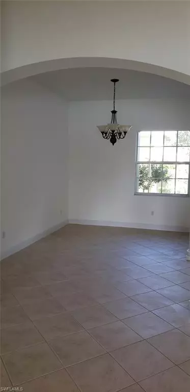 2015 Par Dr, Naples, FL 34120 photo 3