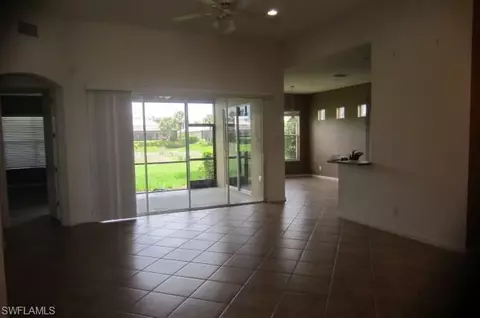 8331 Valiant Dr, Naples, FL 34104 photo 4
