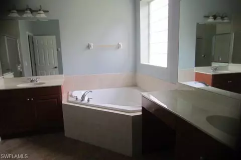 8331 Valiant Dr, Naples, FL 34104 photo 17