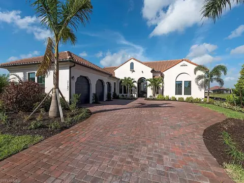3193 Cullowee Ln, Naples, FL 34114 photo 1