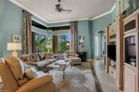 2725 Crayton Rd, Naples, FL 34103 photo 16