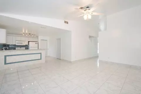 384 Dover Pl #503, Naples, FL 34104 photo 5