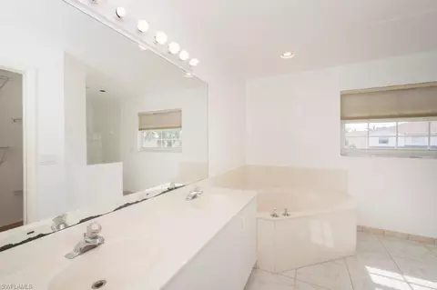 384 Dover Pl #503, Naples, FL 34104 photo 11