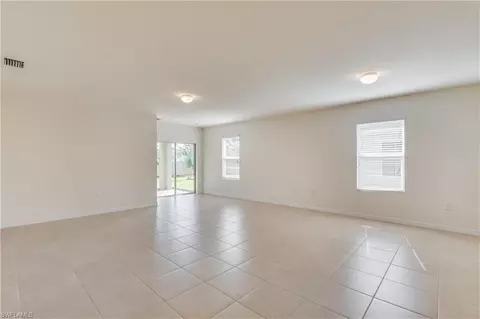 646 Wickham St, Naples, FL 34104 photo 16