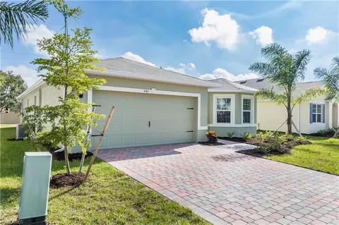 646 Wickham St, Naples, FL 34104 photo 3