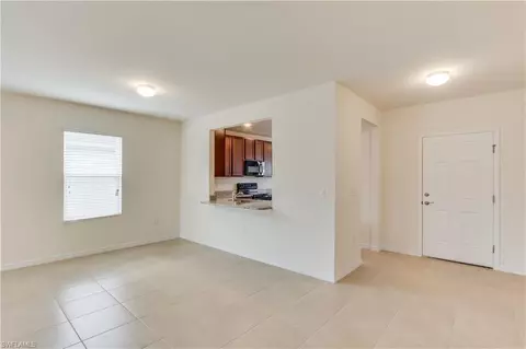 646 Wickham St, Naples, FL 34104 photo 10