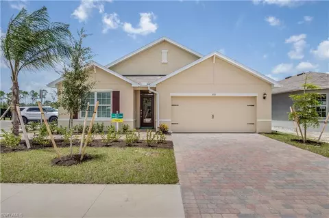 682 Hadley Pl E, Naples, FL 34104 photo 1