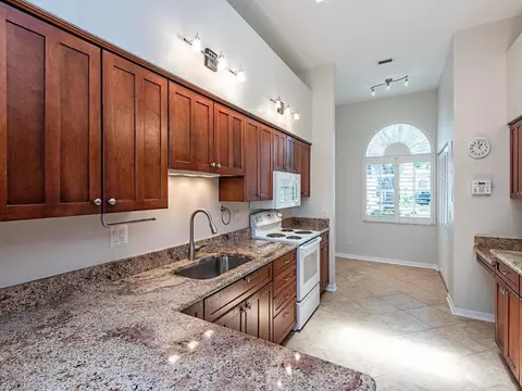 265 Perignon Pl, Naples, FL 34119 photo 7