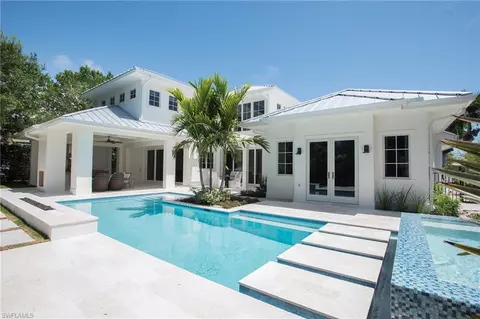 577 Starboard Dr, Naples, FL 34103 photo 6