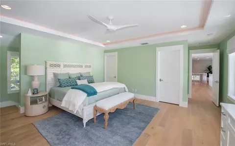 577 Starboard Dr, Naples, FL 34103 photo 17