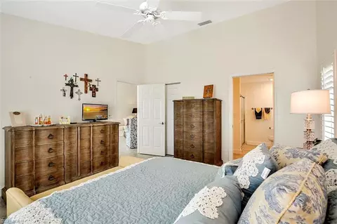 2000 Crown Pointe Blvd, Naples, FL 34112 photo 11