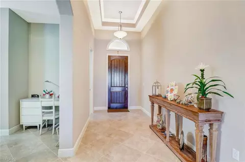 1645 Serrano Cir, Naples, FL 34105 photo 2