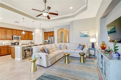 1645 Serrano Cir, Naples, FL 34105 photo 3
