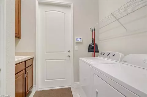 1645 Serrano Cir, Naples, FL 34105 photo 15