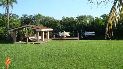 2247 Harbor Rd, Naples, FL 34104 photo 3