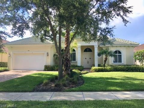 400 Saddlebrook Ln, Naples, FL 34110 photo 1